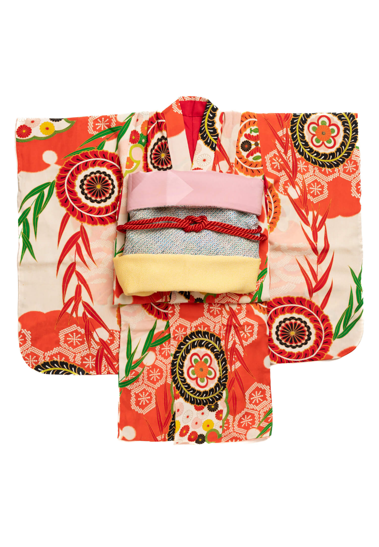 生成りに紅一点