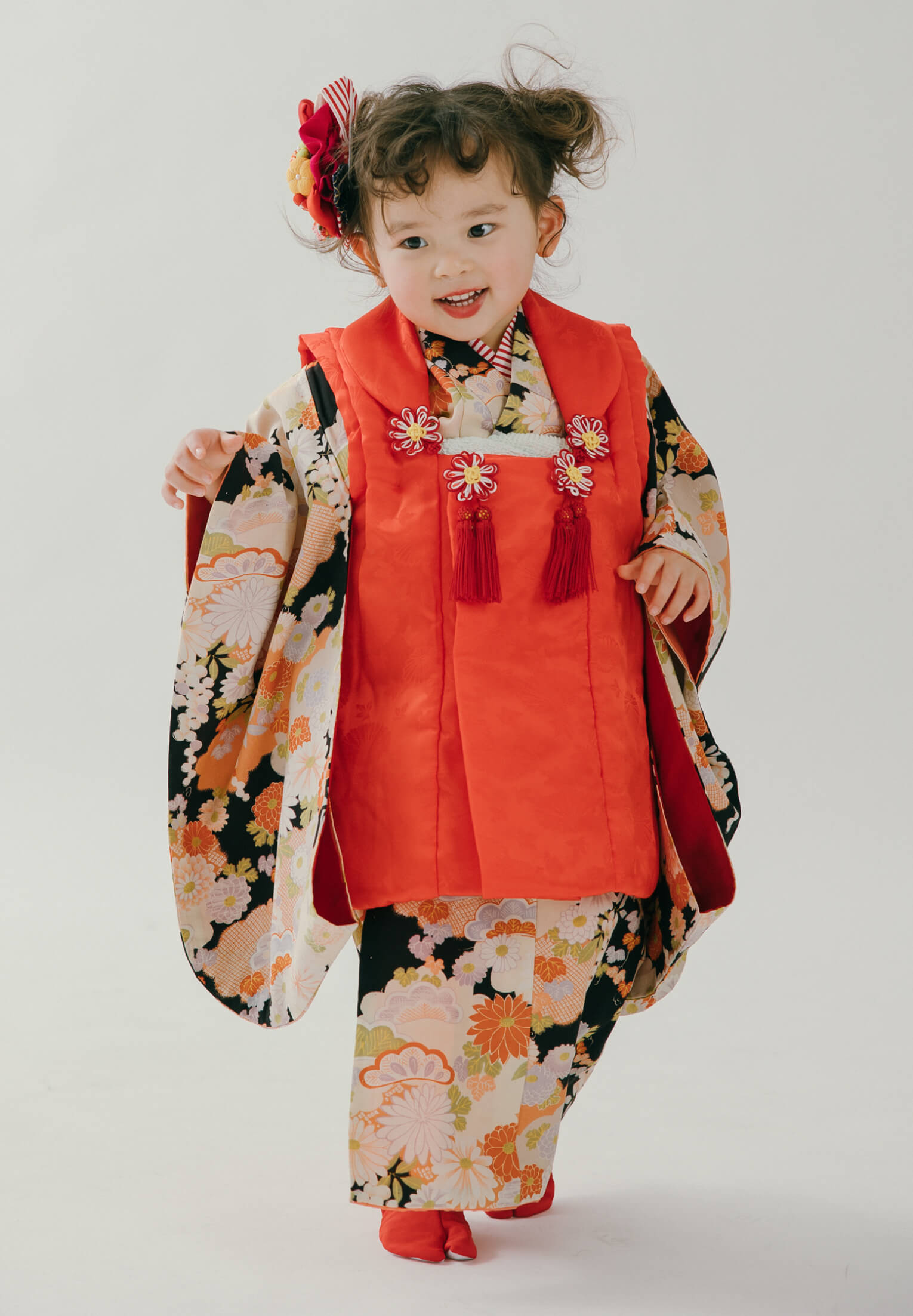漆黒に珊瑚の花尽くし