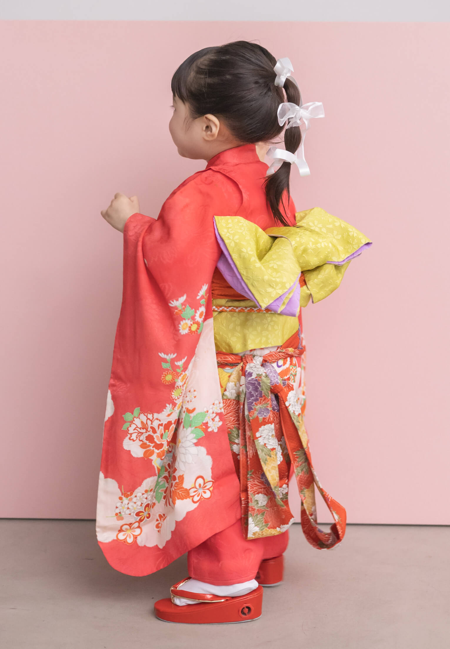 桃に駒と花鼓