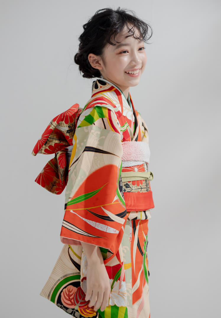 生成りに五三の桐